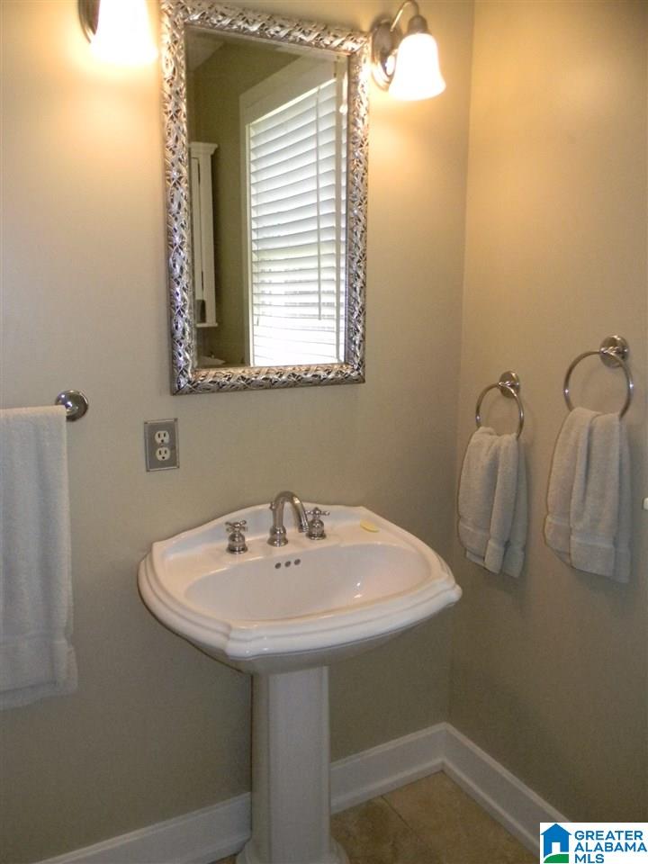 5565 Southfield Road South Pinson, AL 35126 - Photo 13 of 27