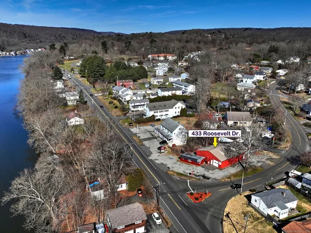 $500,000 | 433 Roosevelt Drive, Derby, CT 06418