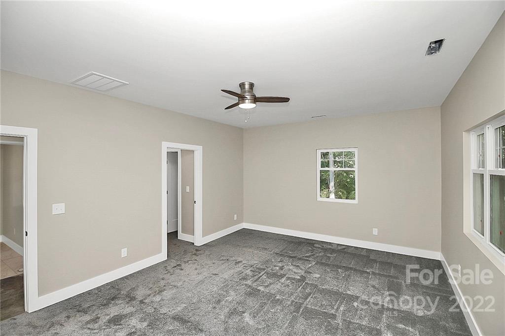 3745 Kennedy Road Gastonia, NC 28056 - Photo 11 of 30 Gallery Image 11