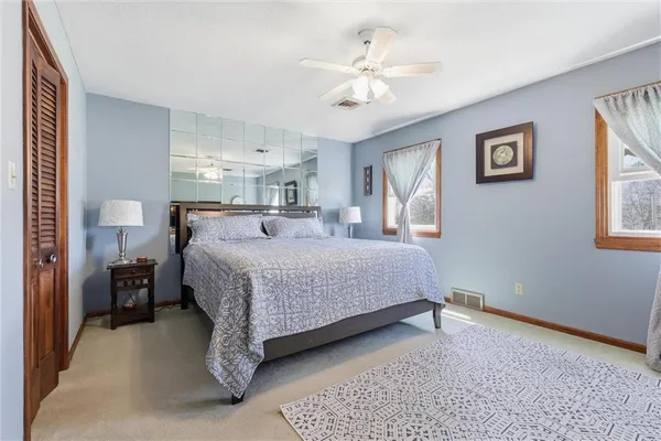 $625,000 | 4950 Parish Drive, Roeland Park, KS 66205