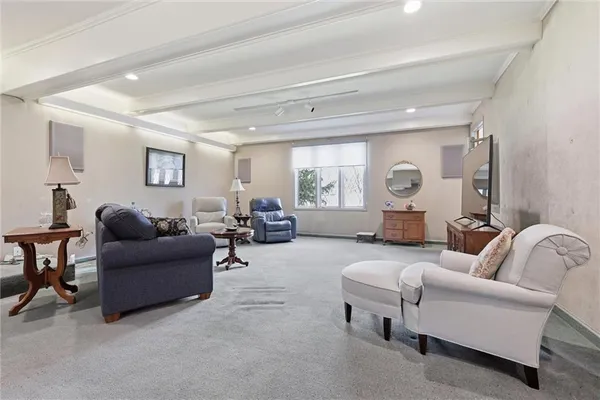 $625,000 | 4950 Parish Drive, Roeland Park, KS 66205