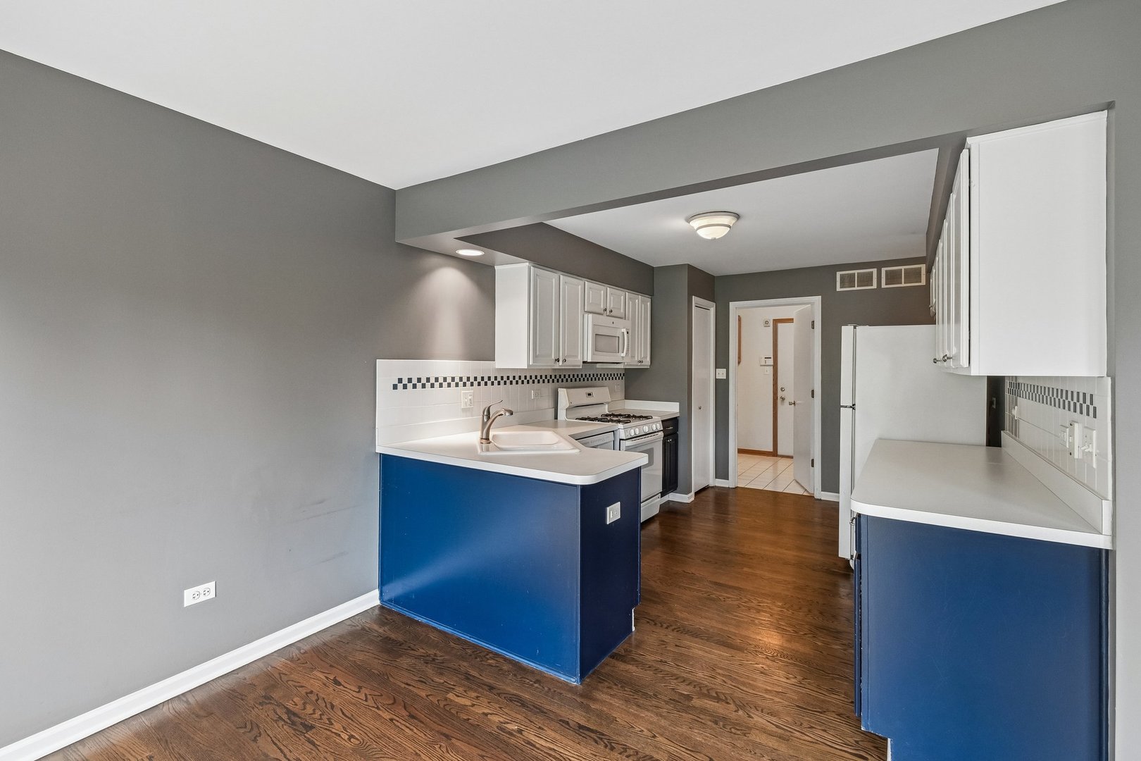 12228 Sumner Street Lemont, IL 60439 - Photo 9 of 36