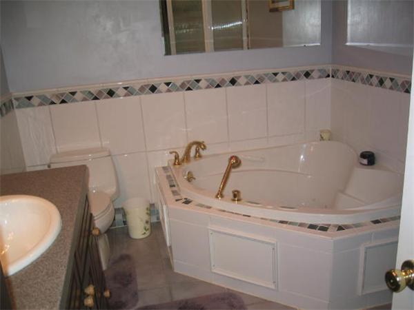902 Treasure Island Road, Unit 902 Webster, MA 01570 - Photo 13 of 30 Gallery Image 13