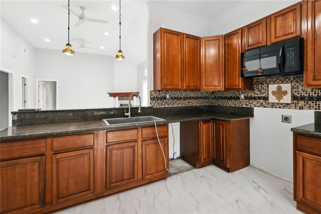 7112 Gentry Road Marrero, LA 70072 - Photo 3 of 13 Gallery Image 3