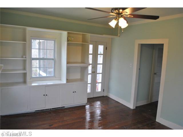 107 Ragsdale Road Jamestown, NC 27282 - Photo 14 of 15 Exterior Front.