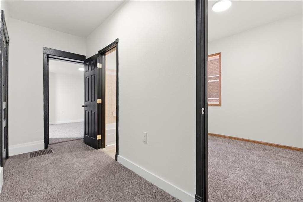 42 Cowan Street Pittsburgh, PA 15211 - Photo 14 of 27 a view of an empty room