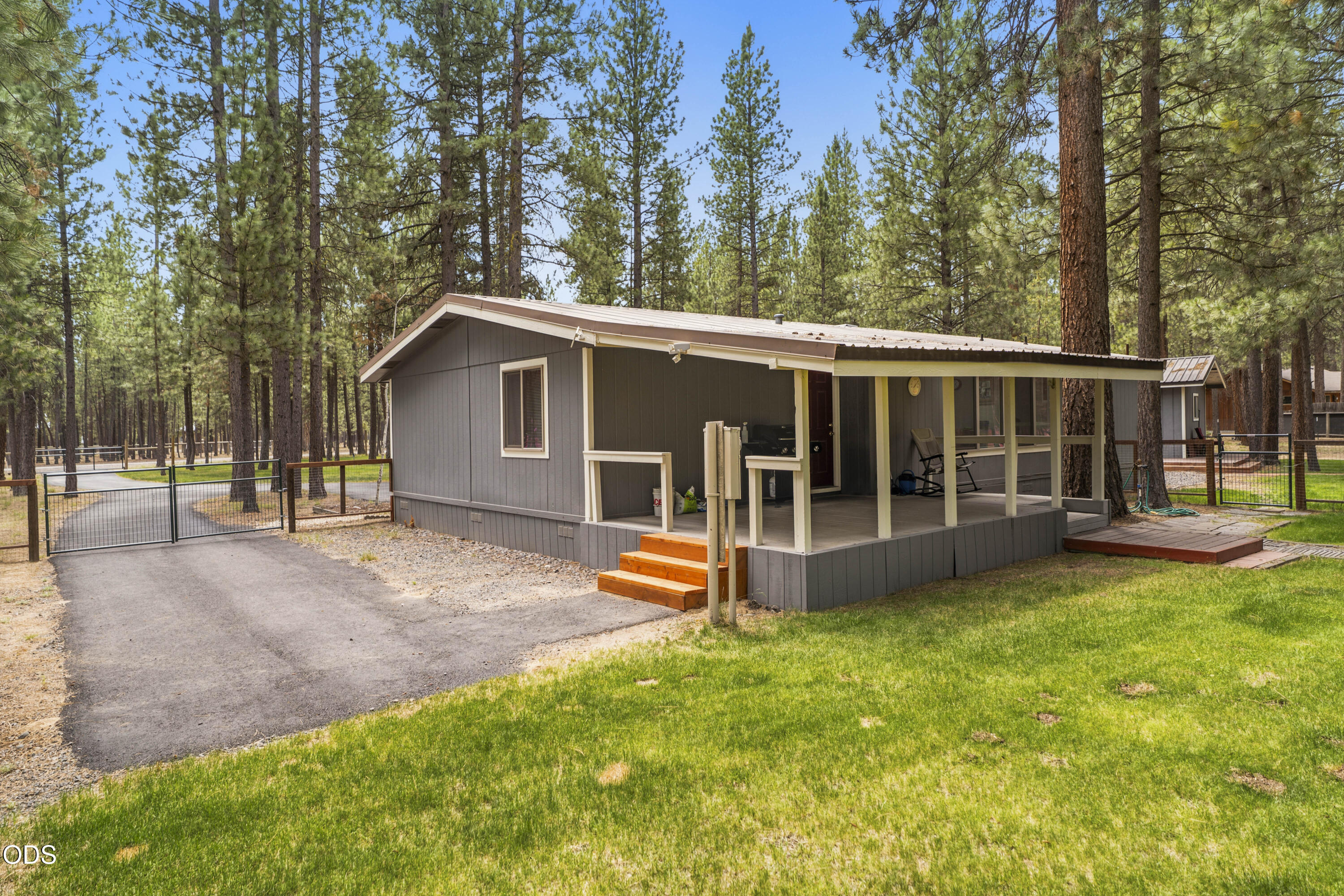 14870 Springwood Road La Pine, OR 97739 - Photo 42 of 49