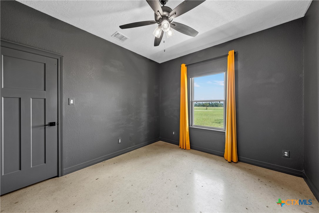 495 Cox Hollow Road Gause, TX 77857 - Photo 21 of 35