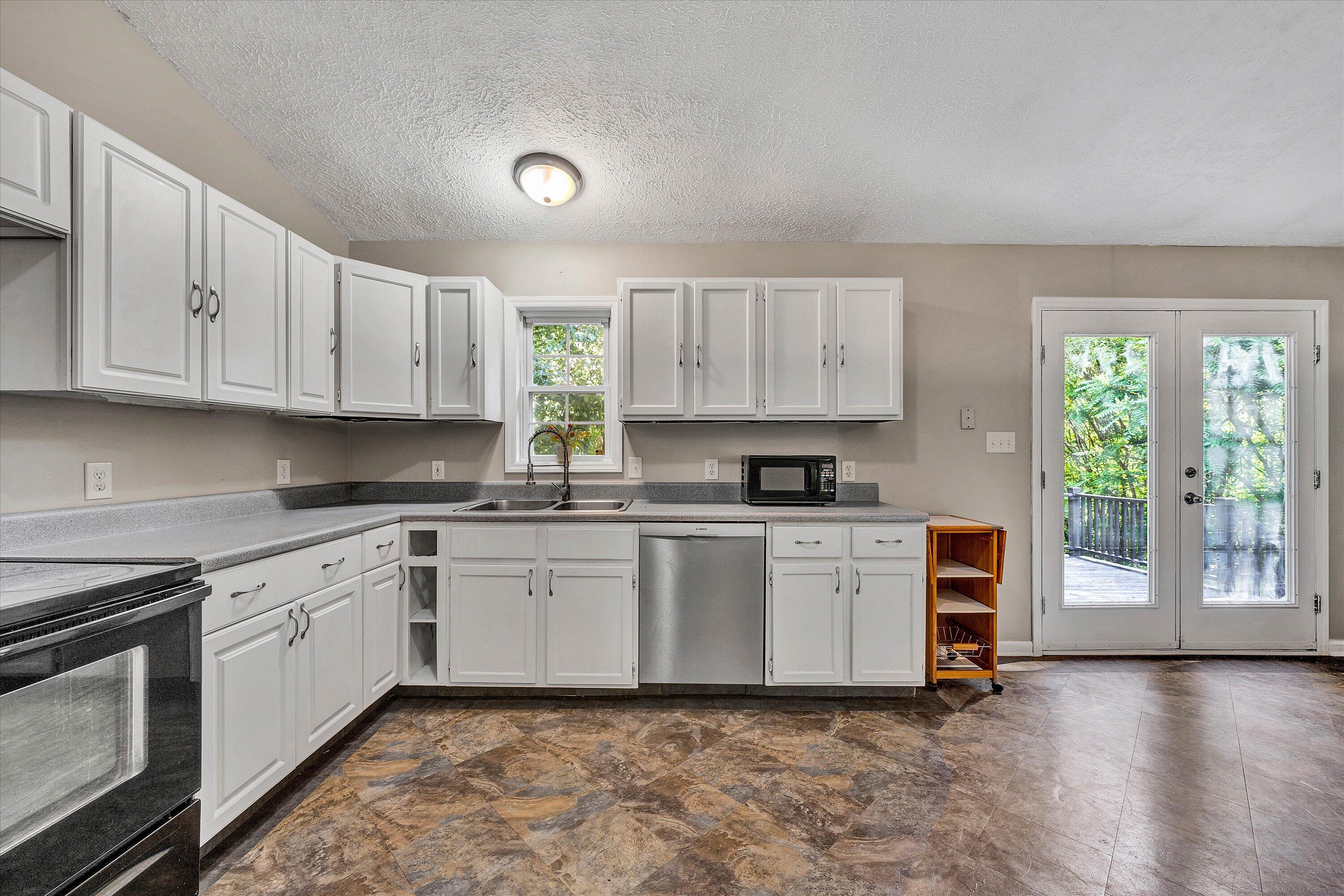 799 Powells Store Road Glade Hill, VA 24092 - Photo 10 of 30 10-DSC00049