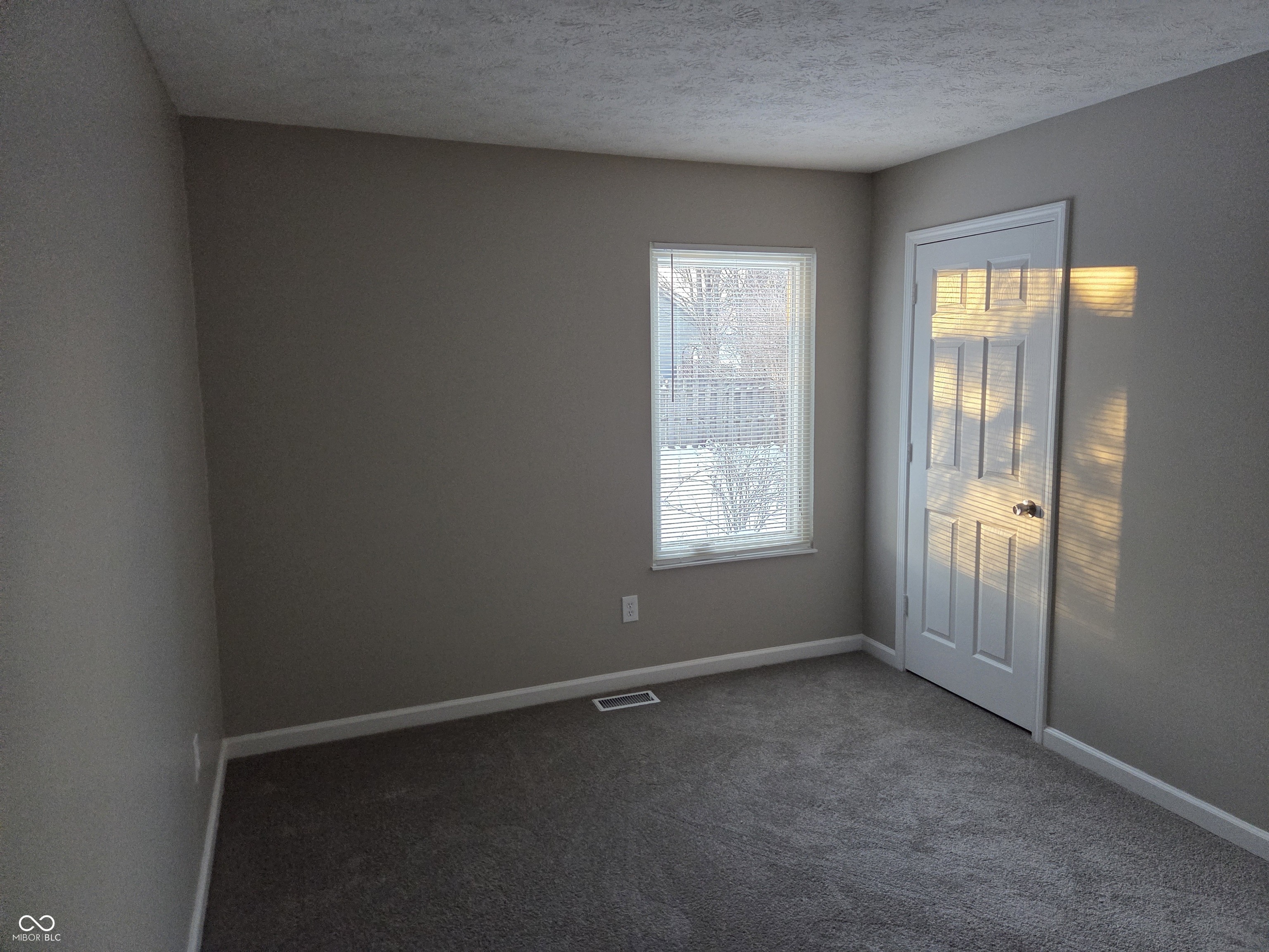 7438 Deville Court Indianapolis, IN 46256 - Photo 21 of 32