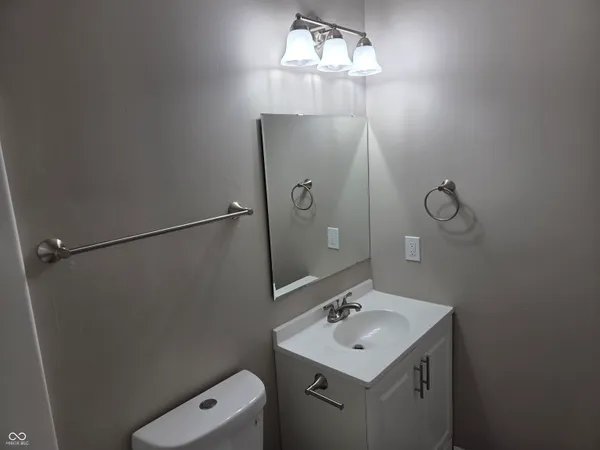 $309,900 | 7438 Deville Court, Indianapolis, IN 46256