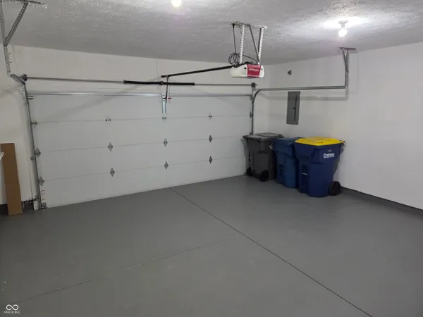 $309,900 | 7438 Deville Court, Indianapolis, IN 46256