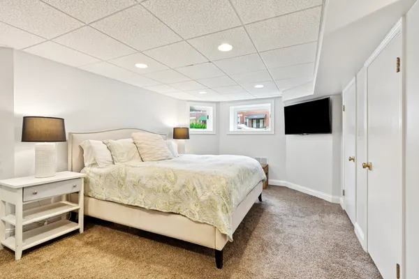 $1,200,000 | 3541 North Oakley Avenue, Chicago, IL 60618