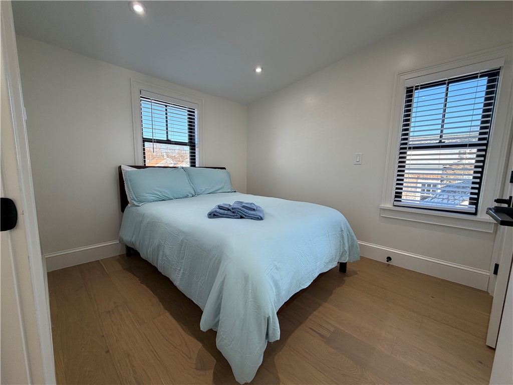 7 Dearborn Street, Unit 3 Newport, RI 02840 - Photo 17 of 40