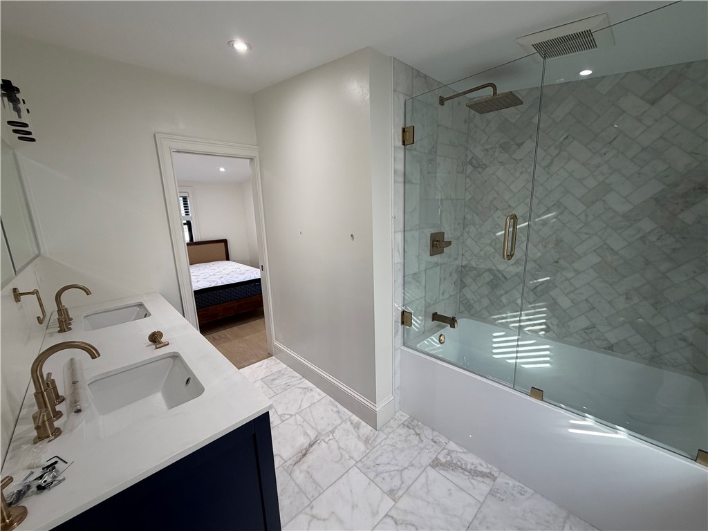 7 Dearborn Street, Unit 3 Newport, RI 02840 - Photo 22 of 40