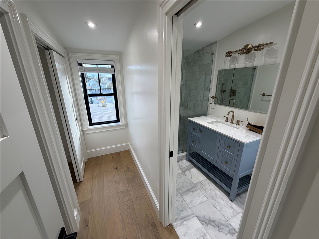 7 Dearborn Street, Unit 3 Newport, RI 02840 - Photo 30 of 40