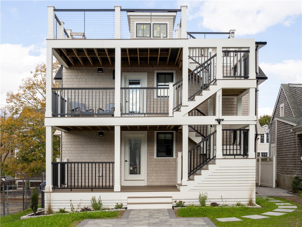 7 Dearborn Street, Unit 3 Newport, RI 02840 - Photo 40 of 40