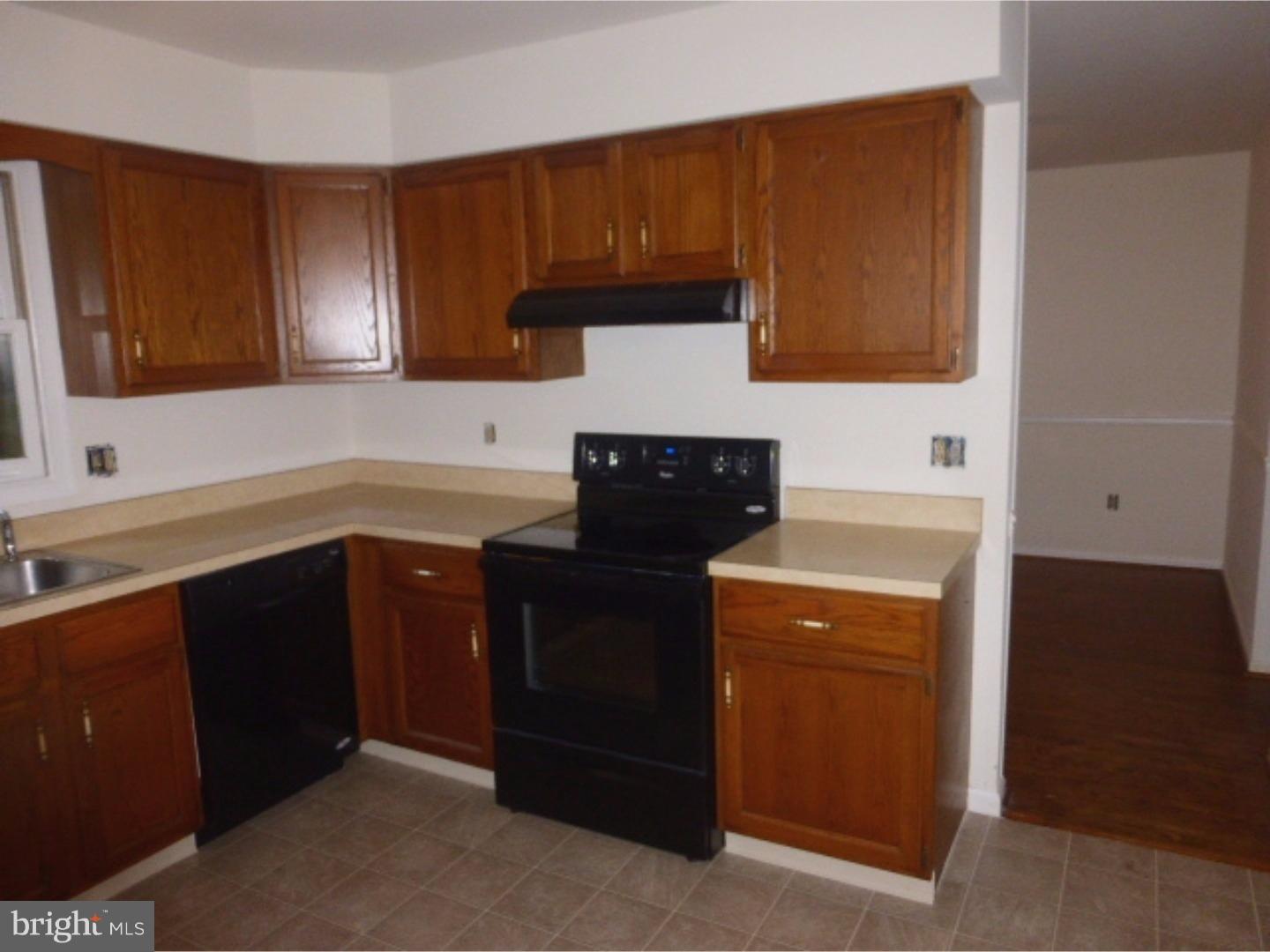 669 Morwood Road Telford, PA 18969 - Photo 5 of 15 Gallery Image 5