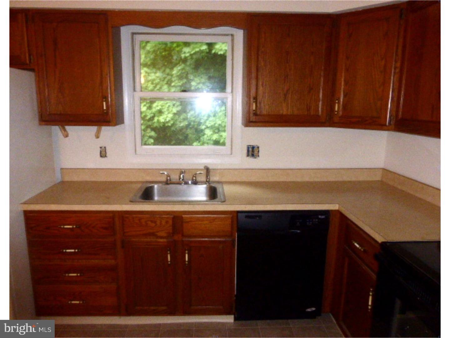 669 Morwood Road Telford, PA 18969 - Photo 6 of 15 Gallery Image 6