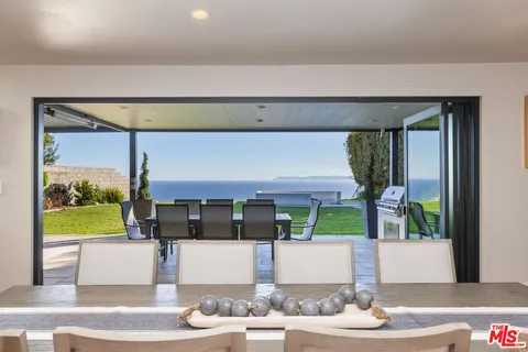 $3,150,000 | 3304 Seaclaire Drive, Rancho Palos Verdes, CA 90275