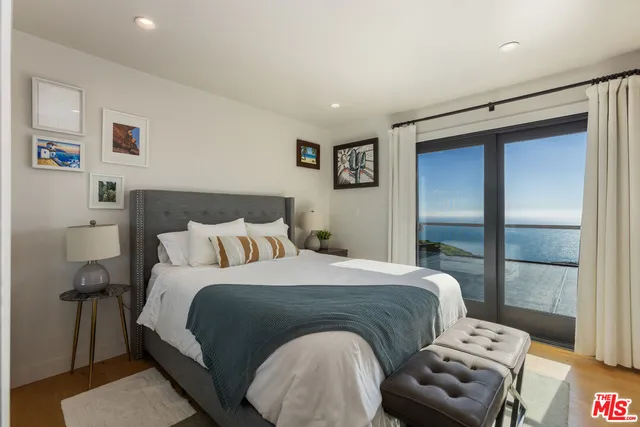 $3,150,000 | 3304 Seaclaire Drive, Rancho Palos Verdes, CA 90275