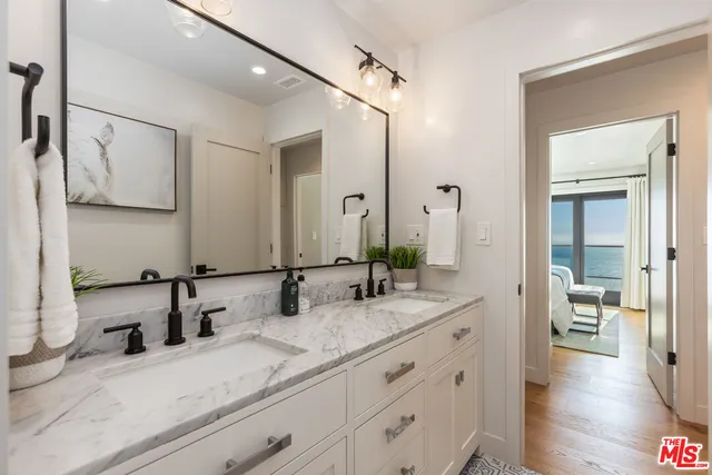 $3,150,000 | 3304 Seaclaire Drive, Rancho Palos Verdes, CA 90275