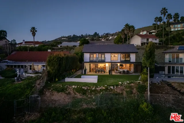 $3,150,000 | 3304 Seaclaire Drive, Rancho Palos Verdes, CA 90275