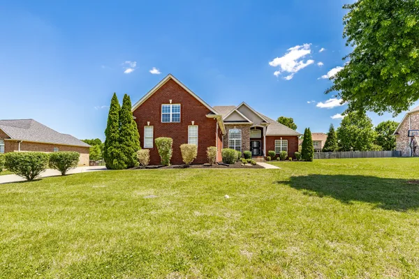 $529,900 | 4037 Brimestone Way, Greenbrier, TN 37073