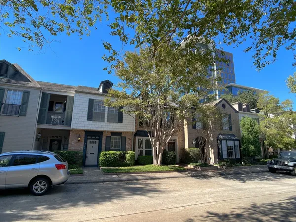 $2,450 | 3737 Wakeforest Avenue, Houston, TX 77098