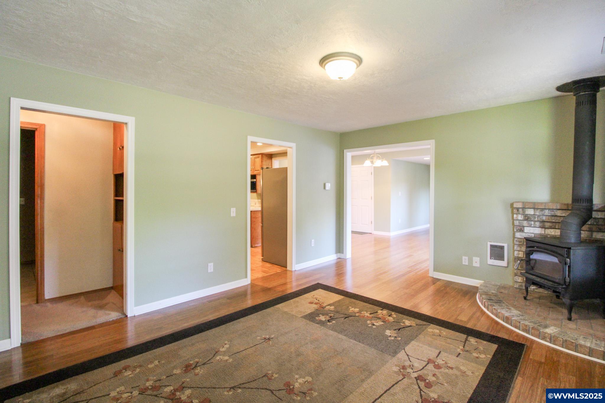 661 Chemawa Road North Keizer, OR 97303 - Photo 10 of 49 Gallery Image 10