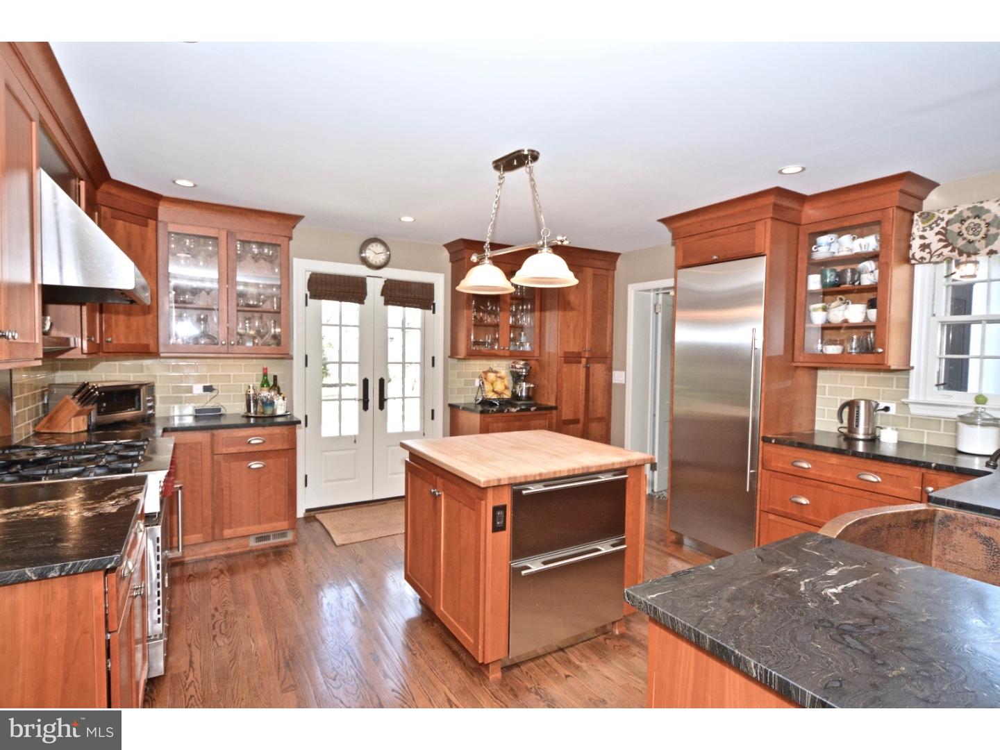 72 Elm Road Princeton, NJ 08540 - Photo 2 of 25 Kitchen