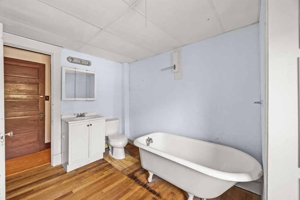 10 Great Neck Road Wareham, MA 02558 - Photo 15 of 21
