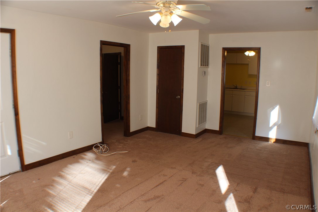 10454 Ashcake Road Ashland, VA 23005 - Photo 4 of 16 Gallery Image 4