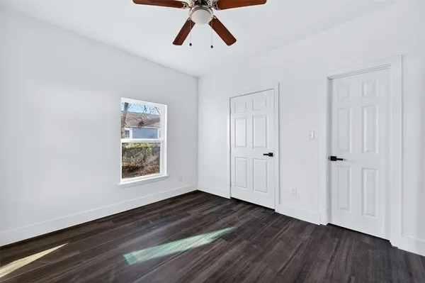 $1,450 | 710 East Lamar Street, Sherman, TX 75090