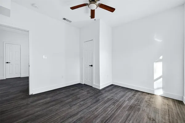 $1,450 | 710 East Lamar Street, Sherman, TX 75090