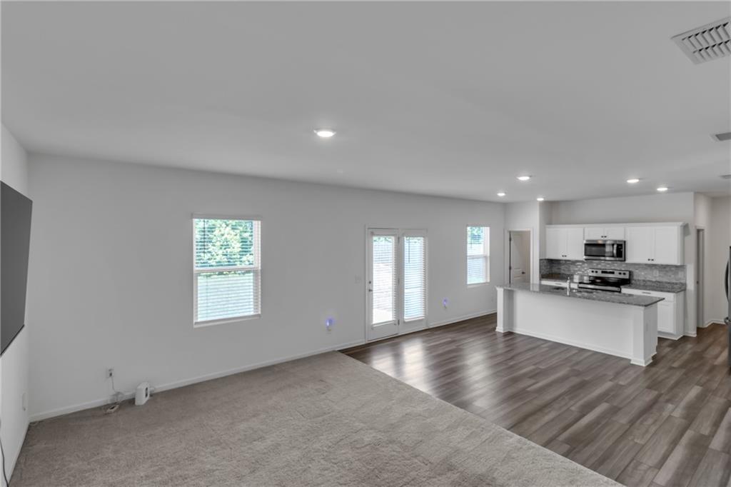 110 Bantry Way Locust Grove, GA 30248 - Photo 14 of 37
