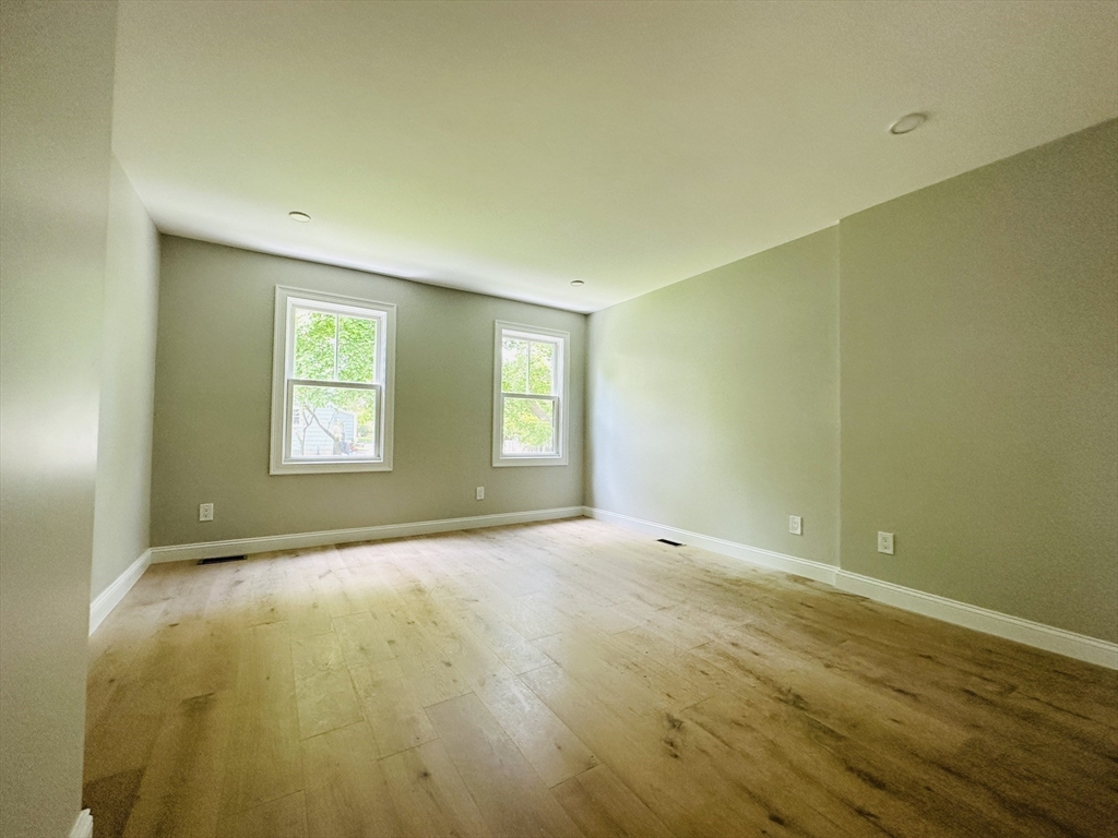 123 Oxford Road, Unit 123 Newton, MA 02459 - Photo 6 of 18