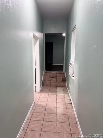 $925 | 1902 Lennon Avenue, Unit 2, San Antonio, TX 78223