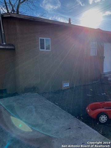 1902 Lennon Avenue, Unit 2 San Antonio, TX 78223 - Photo 2 of 16 a view of outdoor space