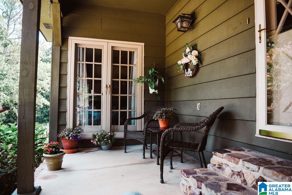 1004 Apache Pass Anniston, AL 36206 - Photo 2 of 50