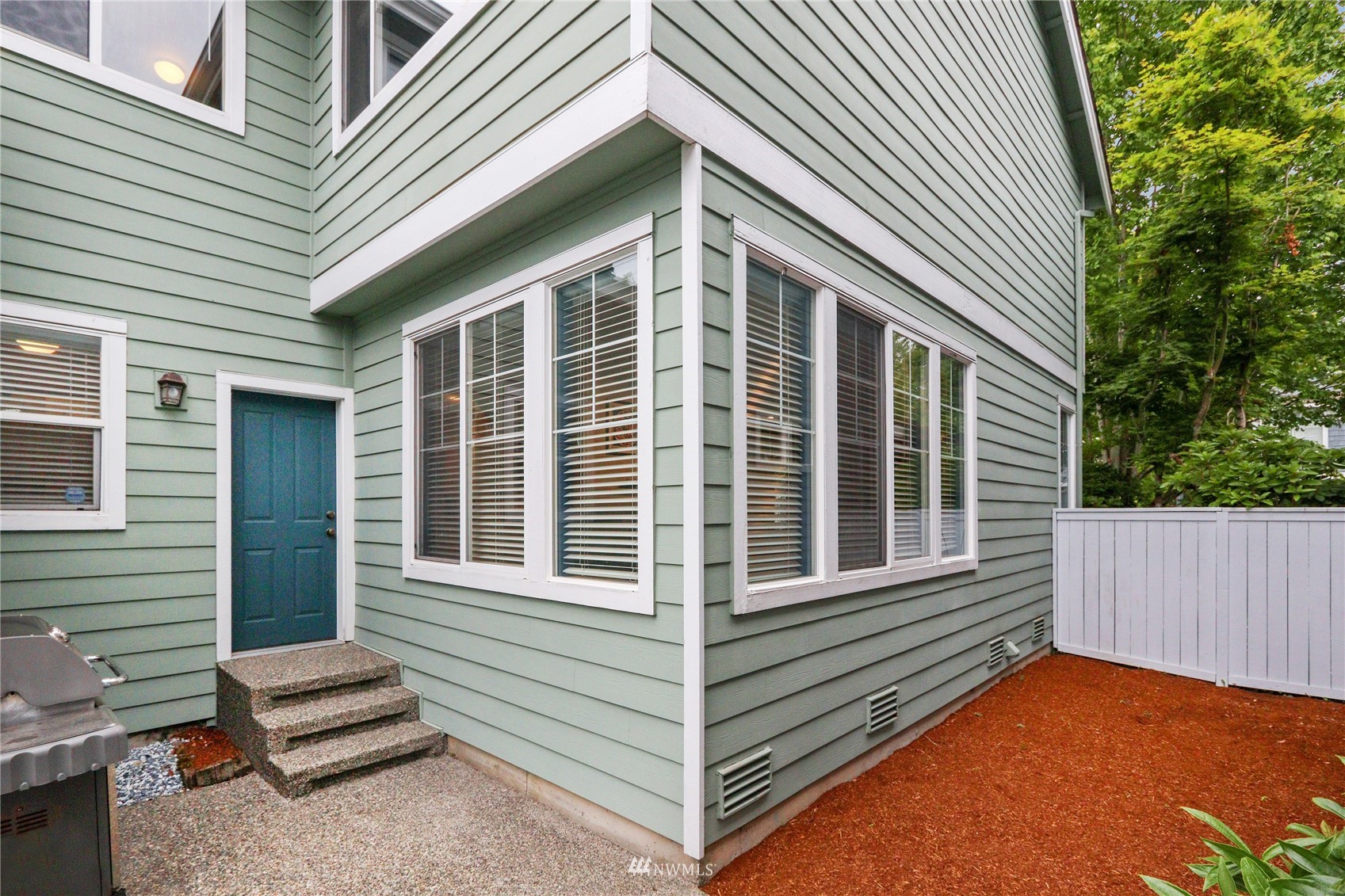 523 Chelan Place Northeast Renton, WA 98059 - Photo 29 of 33 Gallery Image 29