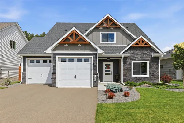 $450,000 | 1402 Tiger Court Northeast, Isanti, MN 55040