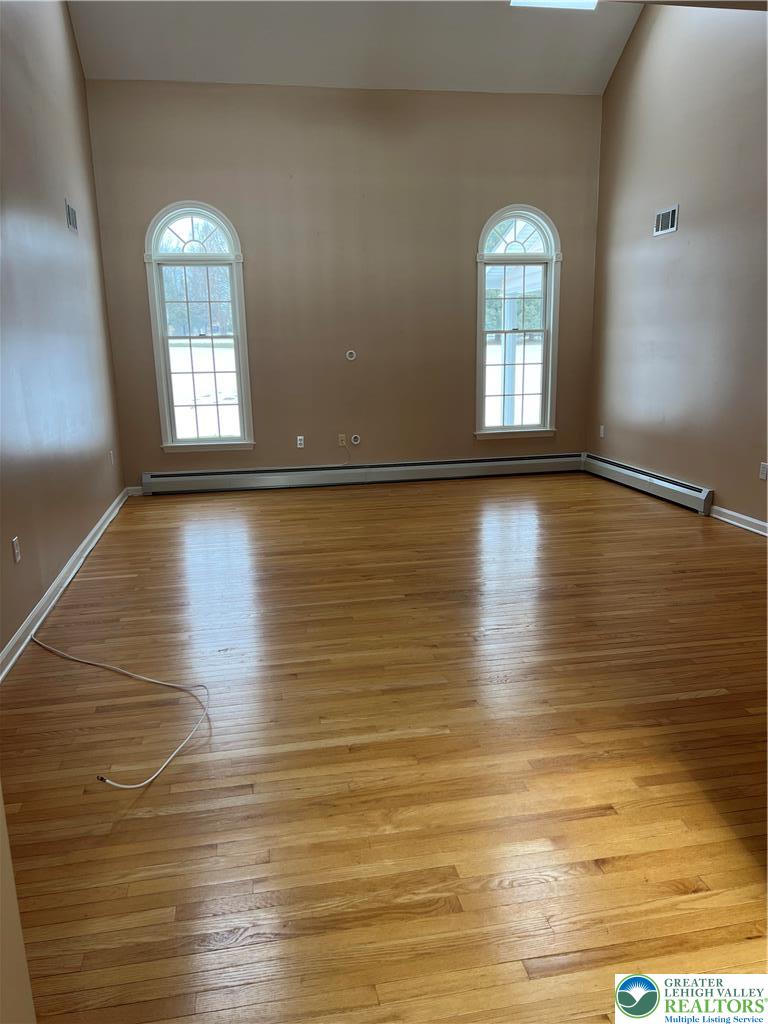362 Nolf Road Nazareth, PA 18064 - Photo 12 of 45