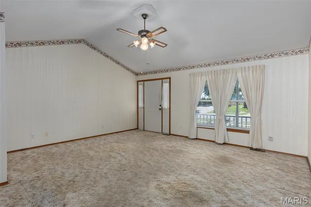 $195,000 | 14 Ridge Drive, Litchfield, IL 62056