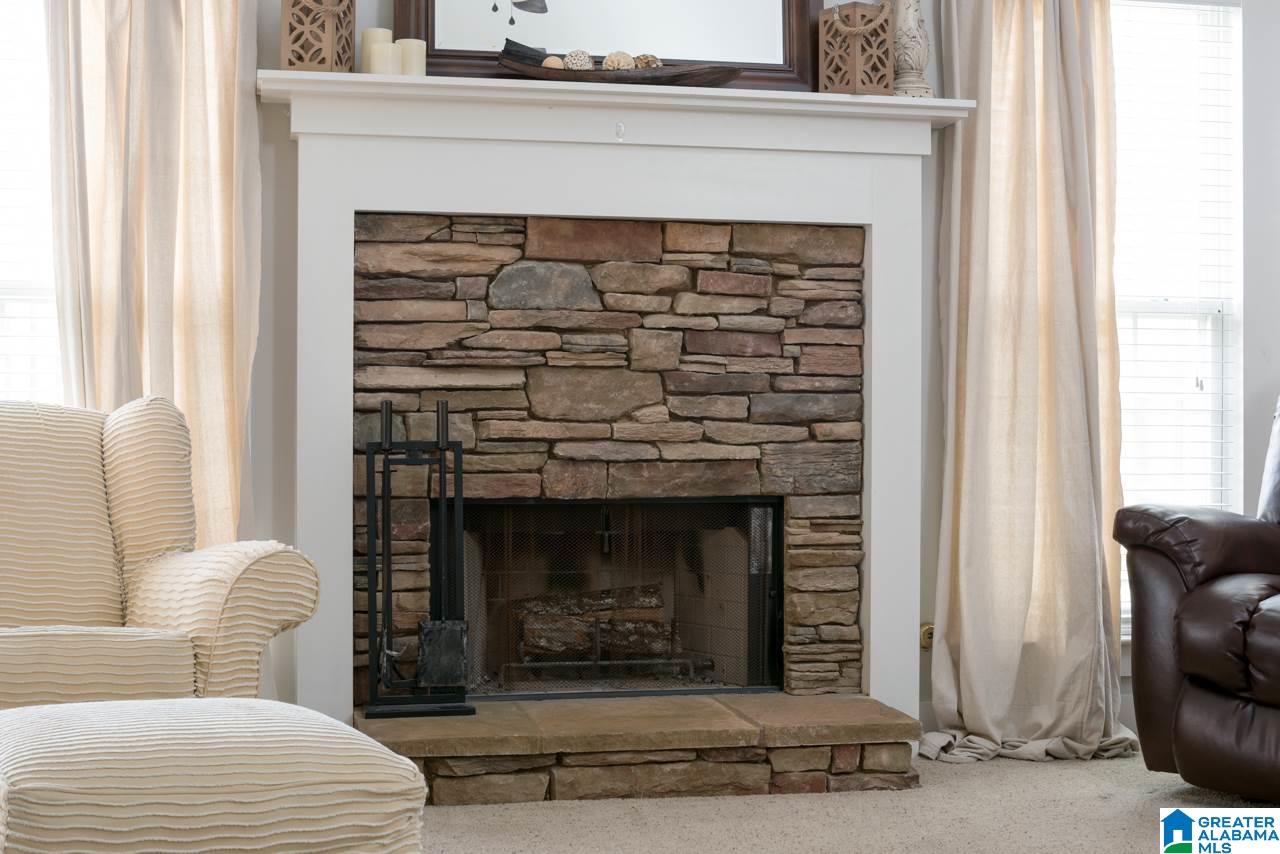 110 King Richards Way Calera, AL 35040 - Photo 4 of 40