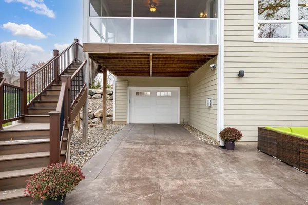 $1,950,000 | 18928 Katrine Court, Lakeville, MN 55044