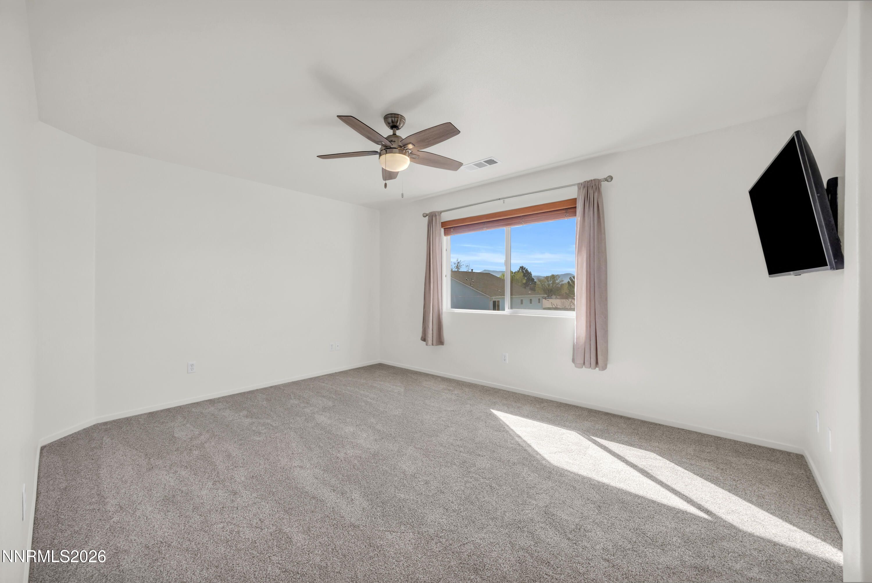 867 Spanish Springs Road Sparks, NV 89434 - Photo 11 of 31 29_img_6901