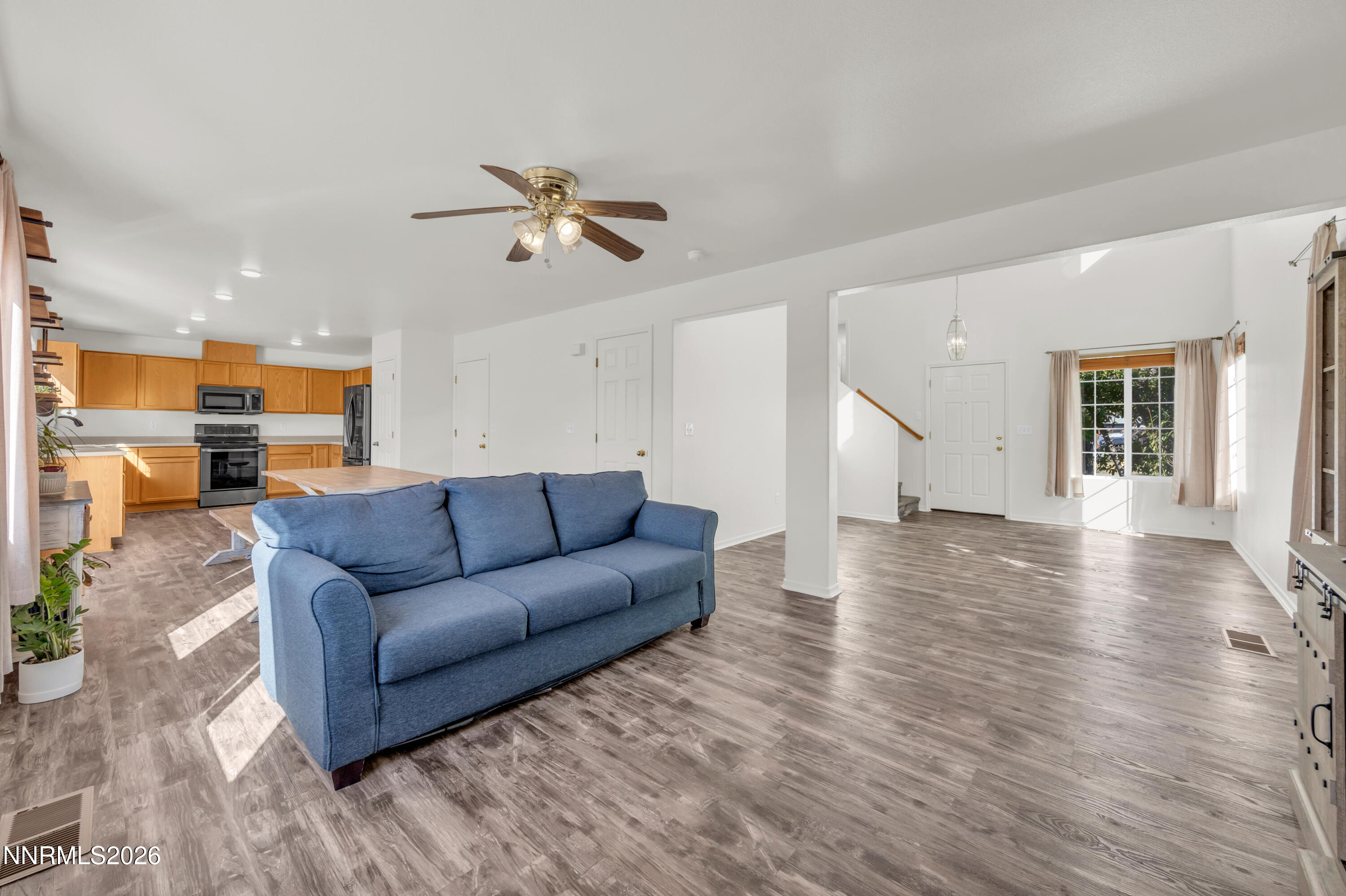 867 Spanish Springs Road Sparks, NV 89434 - Photo 5 of 31 21_img_6811