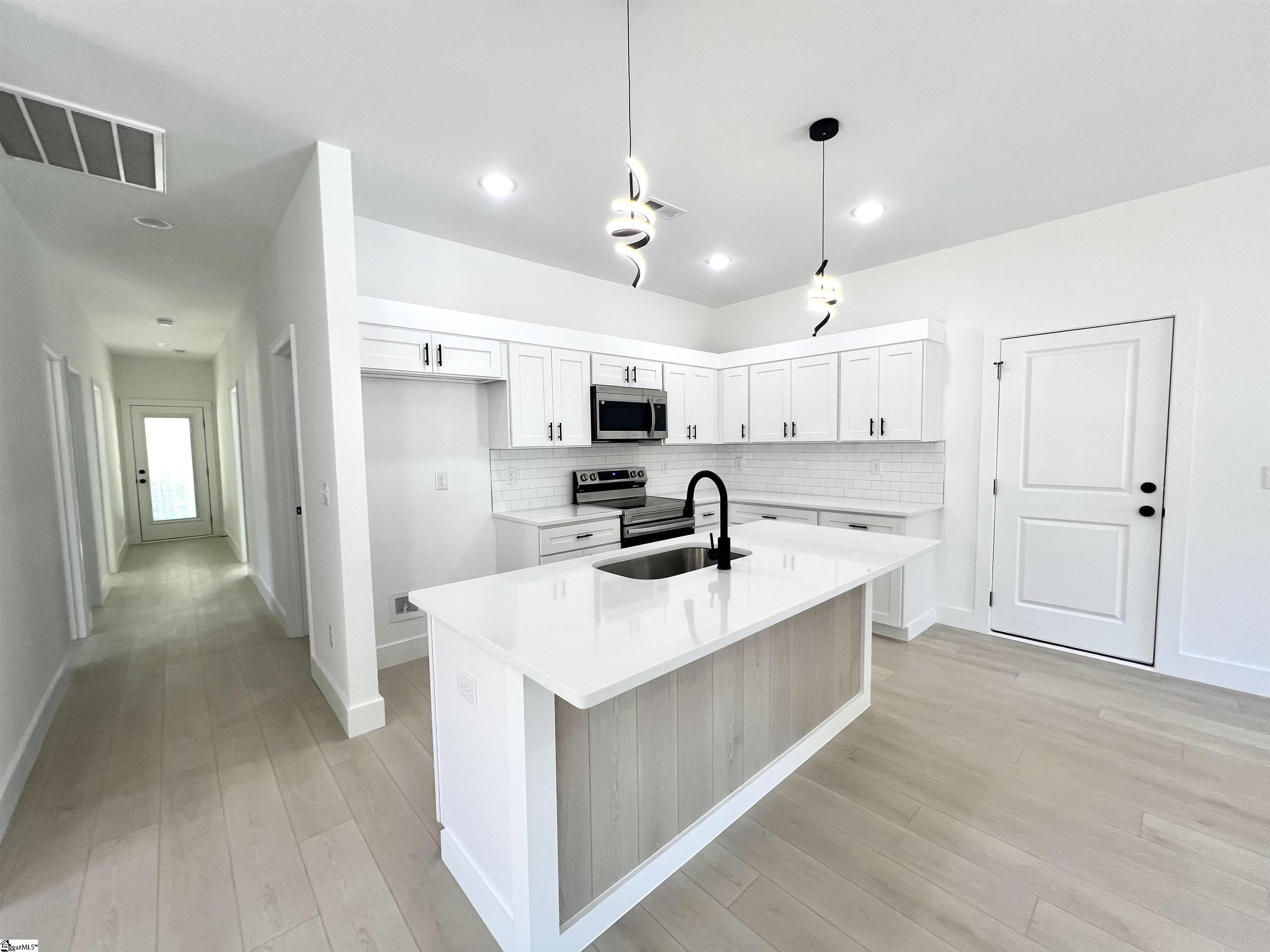181 McBeth Road Cowpens, SC 29330 - Photo 4 of 30