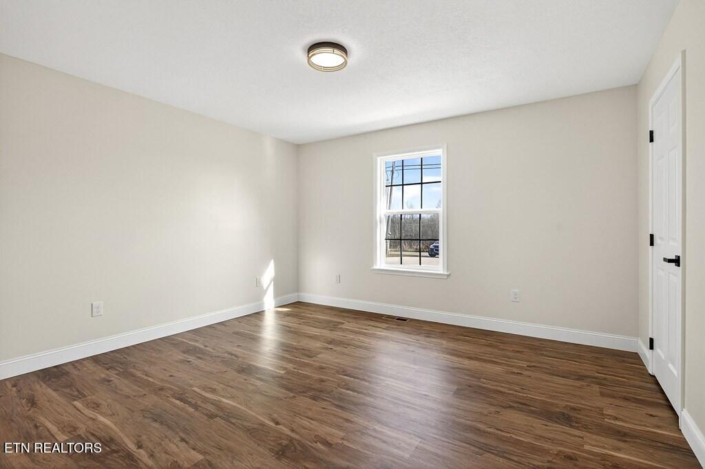 498 Low Gap Road Sparta, TN 38583 - Photo 20 of 39 240775_14